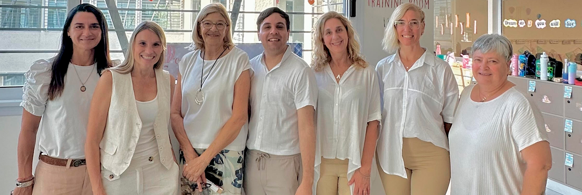 equipo de docentes profesionales para el colegio haras del sur